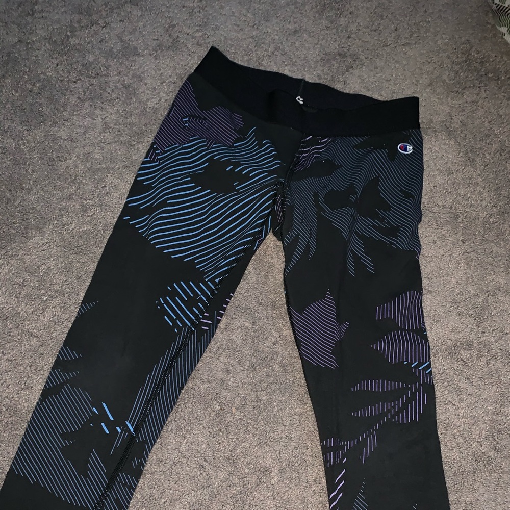 ☔️really cute champion leggings☔️